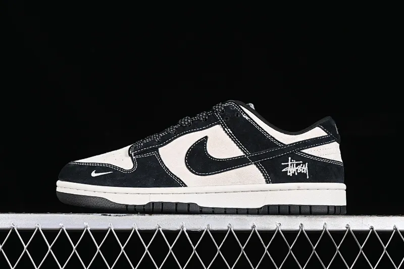 All Categories Nk SB Dunk Series Nk SB Dunk Low High-end Customized Low-top Sneakers Nk SB Dunk Low Stusi Joint-Black Angel Anniversary High-end Customized Low-top Casual Sneakers MZ6357-149